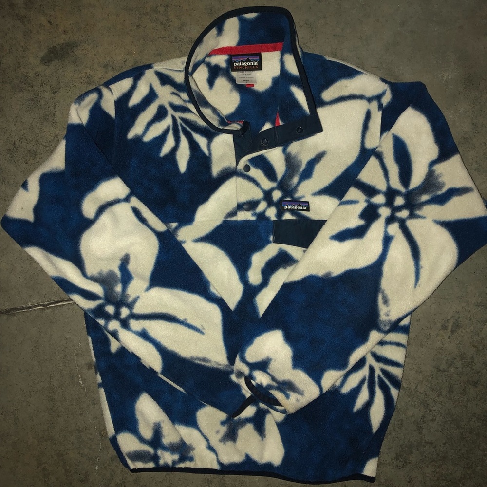 Patagonia Blue/White Hawaiian Floral Synchilla
